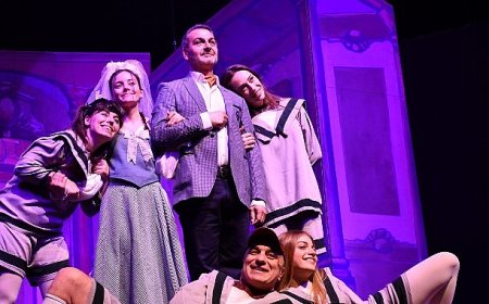 Amatör tiyatro festivalinde dolu dolu hafta sonu