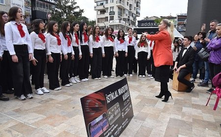Büyükşehir Belediyesi’nden İstiklal Marşı’nın Kabulüne Özel Dinleti