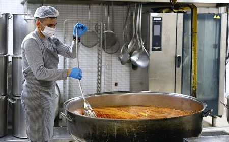 Antalya Büyükşehir Belediyesi Ramazan ruhunu yaşatıyor