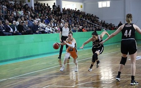 Şampiyon Gürespor..  –    Ferhatoğlu Edremit Belediyesi Gürespor, 25 yıl sonra Süper Lig’de!