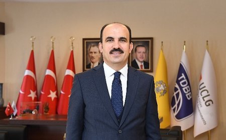 Başkan Altay 8 Mart Dünya Kadınlar Günü’nü Kutladı