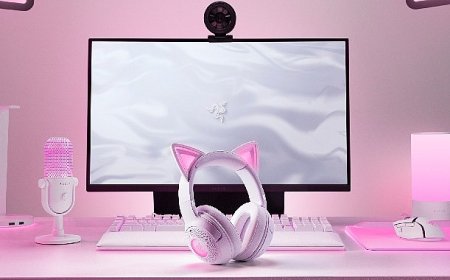 İkonik kedi kulaklı kulaklık şimdi beyaz renkte: Razer Kraken Kitty V2 White Edition duyuruldu!