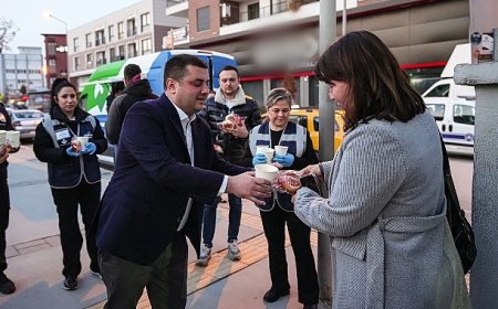 Torbalı Belediyesi’nden İftara Yetişemeyenlere Çorba İkramı