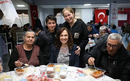 Karşıyakalılar iftar sofrasında buluştu