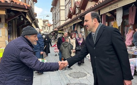 Başkan Altay İftar Öncesi ve Teravih Sonrası Konyalılarla Bir Araya Geldi