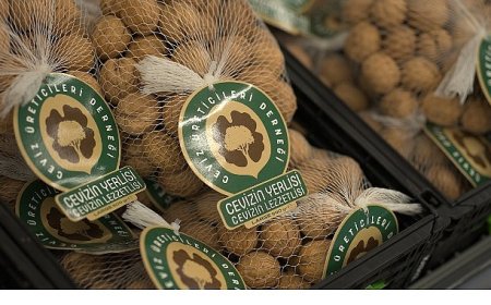 A101, Yerli Cevizi Üreticisinden Tüketiciye Taşıyor