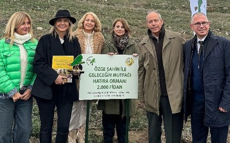 Bazı kitaplar geleceğe yazılır