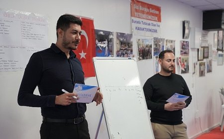 ] Seferihisar Belediyesi Taekwondo sporcularına Türkiye Şampiyonası öncesi “Psikolojik Destek”