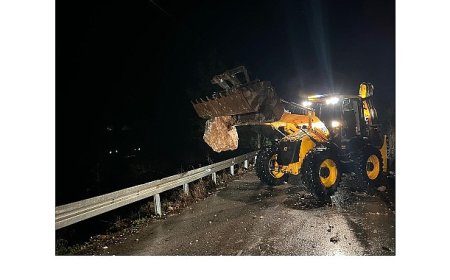 Kemer Belediyesi sahada