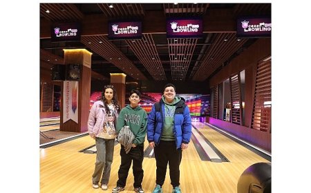 Bowling Turnuvasında Yarıyıl Tatilinin Tadını Çıkardılar
