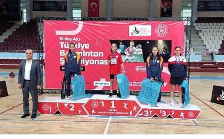 Osmangazili Badmintoncular Türkiye Şampiyonası’nda Parladı