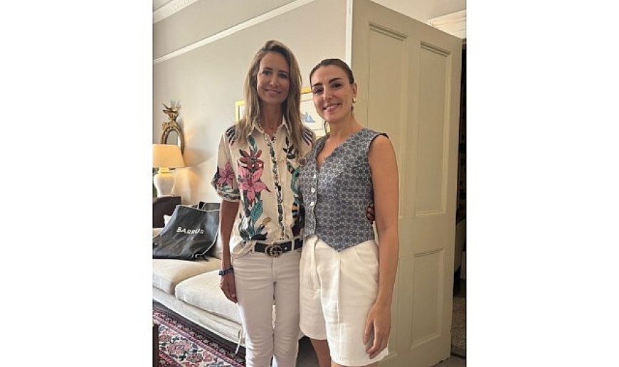 Kraliyet Ailesinin Yeni Gözdesi: Barrus x Art de Huile