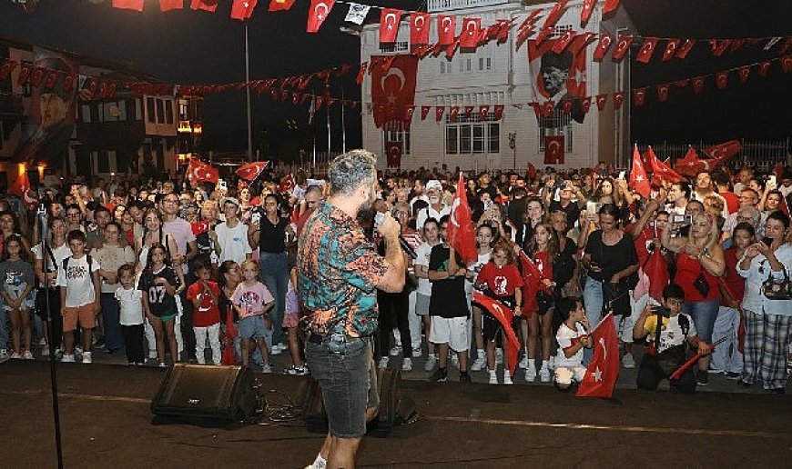 Mudanya, 30 Ağustos’un direniş ruhunu meydanlara taşıdı