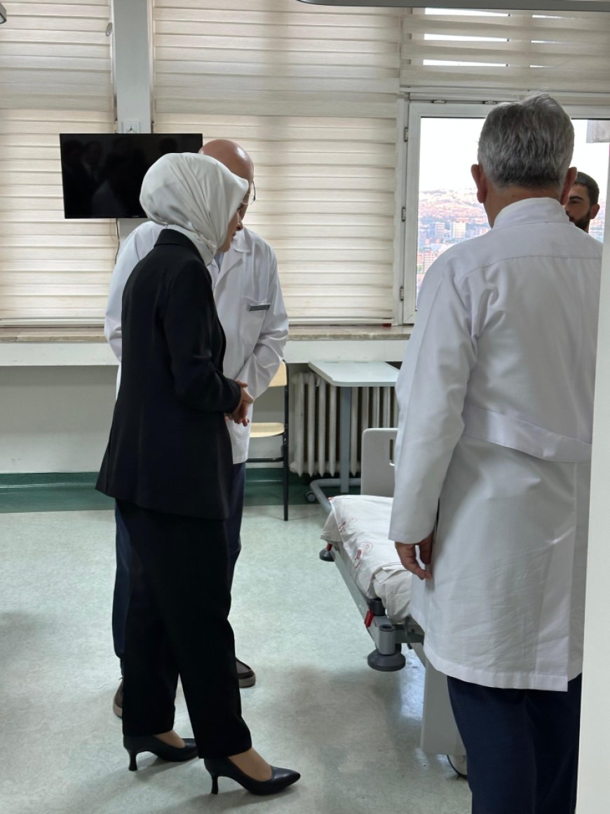 Metan gazından zehirlenen askerler GATA’da ziyaret edildi