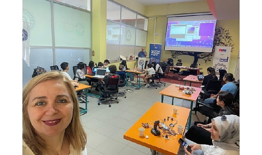 Ege Üniversitesi İzmir Access the Game Hackathonu başarıyla tamamlandı