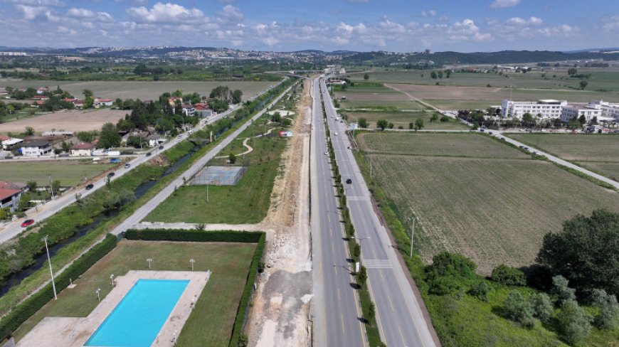 Sakarya’da metrobüs için 10 noktada eş zamanlı çalışma