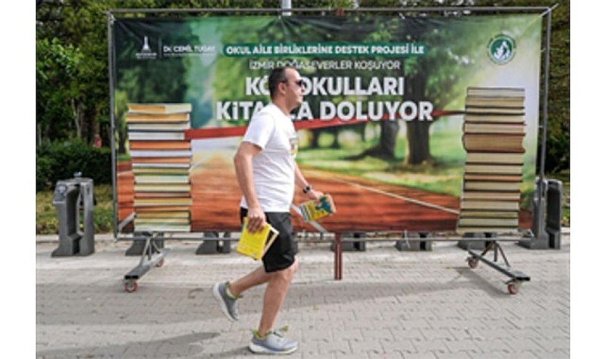 Doğaseverler köy okulları için koştu
