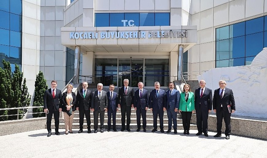 Sağlık Bakanı Memişoğlu’ndan Başkan Büyükakın’a teşekkür