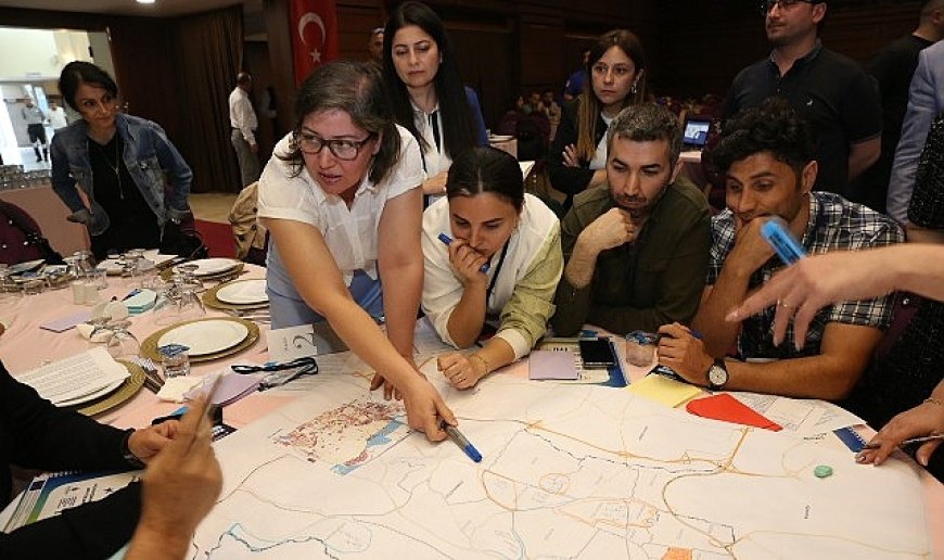 Küçükçekmece’de Olası Afet Senaryoları Konuşuldu