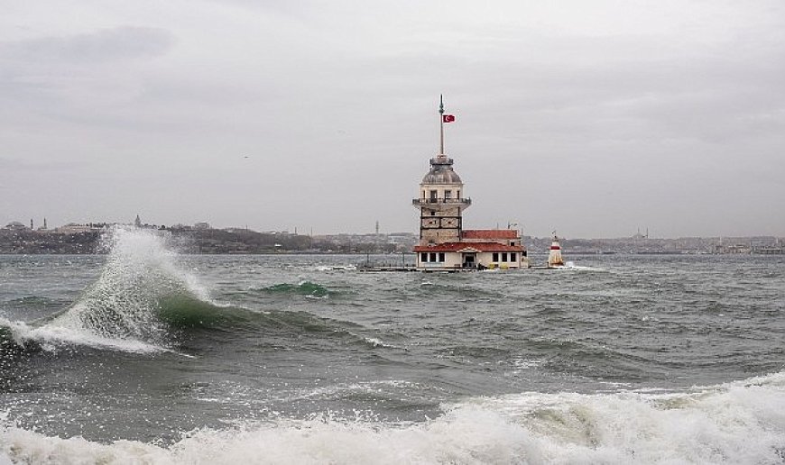 AKOM’dan İstanbul İçin Fırtına Uyarısı