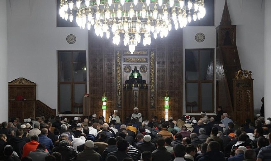 Canik’te Binler Kadir Gecesi’nde Buluştu