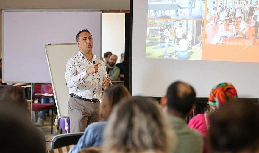 Buca Belediyesi’nden ebeveyn adaylarına özel eğitim kampı