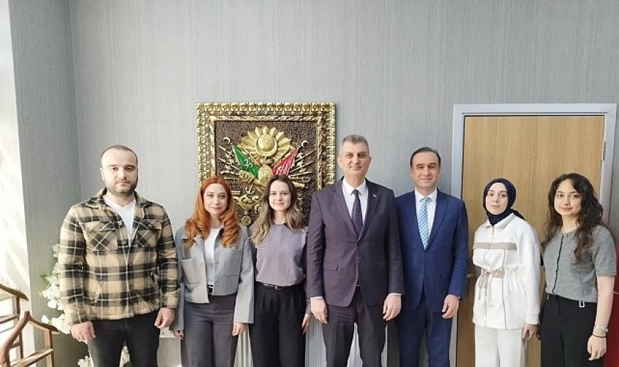 Başkan Sezer sağlık çalışanlarının tıp bayramını kutladı 