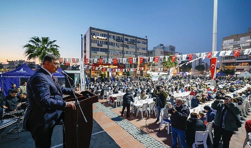 Başkan Tugay’dan iftar sofrasında dayanışma mesajı “Birlik ve beraberlik olduktan sonra her şeyin üstesinden geliriz”