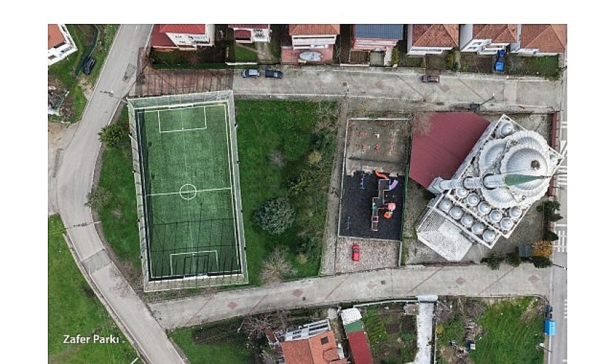 Kandıra’ya 5 Yeni Halı Saha