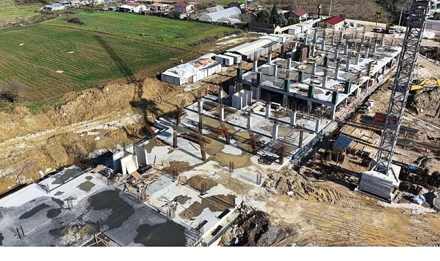 Büyükakın: “Kocaelispor’umuzu Avrupa  standartlarında bir tesise kavuşturacağız”