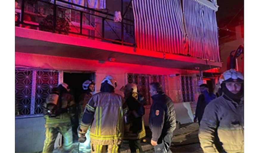 İzmir İtfaiyesi Buca'da yangına müdahale etti