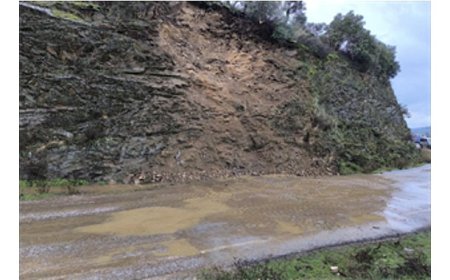 İzmir Büyükşehir Belediyesi ekiplerinden altyapı alanlarında hızlı müdahale