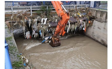 İzmir’de kuvvetli yağış alarmı: 1310 personel, 342 araç ve 200 pompa ile sahada