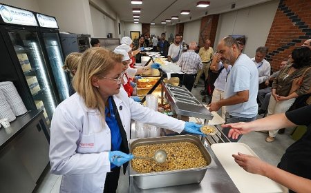 Bakırköy Belediyesi Sosyal Hizmetlerle Dayanışmayı Büyüttü