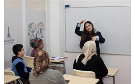 Büyükşehir’den gebelikten 3 yaşına kadar ücretsiz sağlık ve eğitim desteği