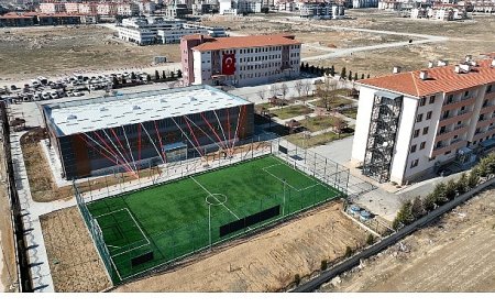 Selçuklu Fen Lisesi Kapalı Spor Salonu ve Suni Çim Saha’nın Resmi Açılışı Gerçekleştirildi