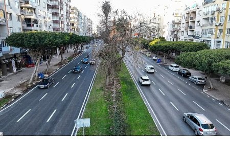 100. Yıl Bulvarı’nda asfalt çalışmasının ikinci etabı da tamamlandı