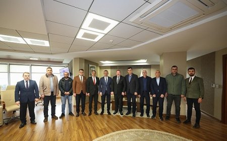 Başkan Büyükakın’ın yoğun ziyaretçi trafiği