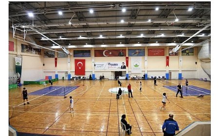 Osmangazi’de Badminton Heyecanı Zirveye Taştı