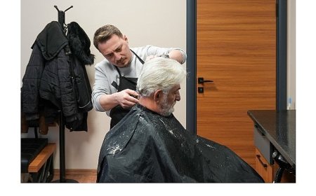 Maltepe Belediyesi'nden kuaförlük ve bakım hizmeti