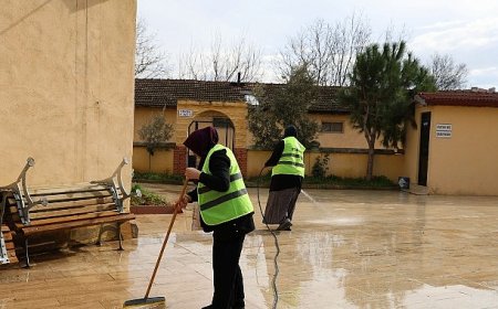 Geyve Belediyesi Camilerde İkinci Tur Temizlik Çalışmalarına Başladı