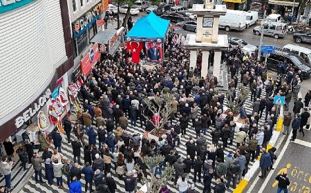 Saat Kulesi’ne görkemli açılış