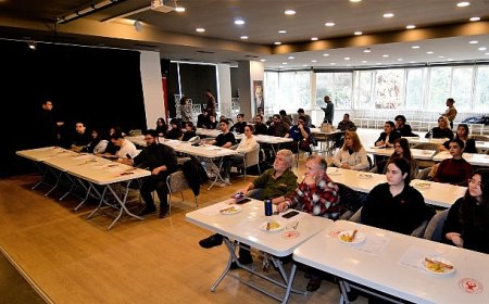 Bornova’da zeytinyağı kültürü geleceğe taşınıyor