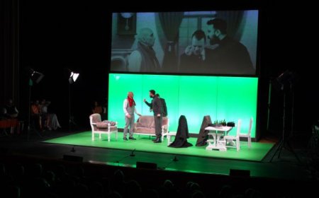 'ADİLLER’ SEYİRCİSİYLE BULUŞTU