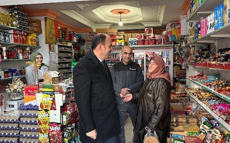 Başkan Altay Şehir Merkezinde İftar Öncesi Esnafı Ziyaret Etti