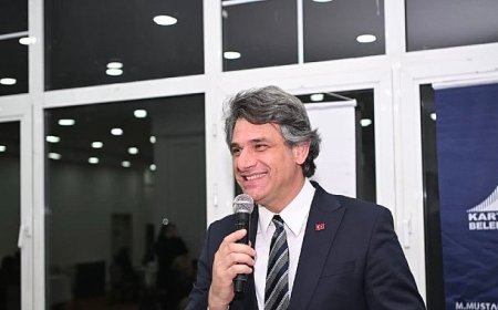 Başkan Kocaman Kuaför Esnafıyla İftarda Buluştu