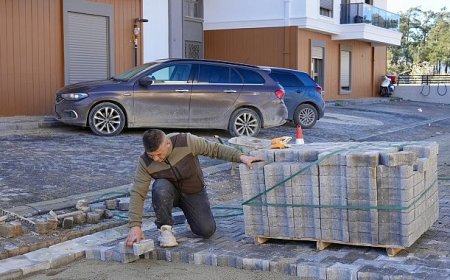 Burhaniye Belediyesi Fen İşleri Müdürlüğü Çalışmalarını Aralıksız Sürdürüyor