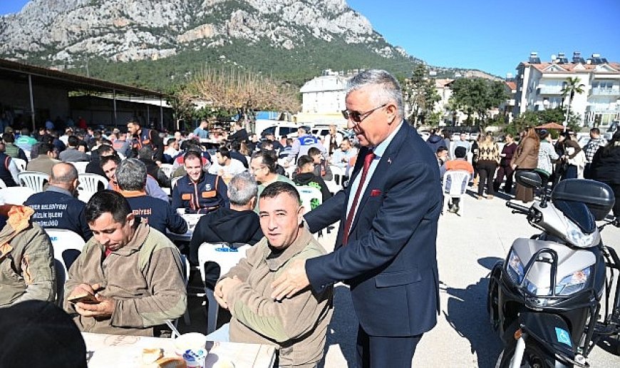 Başkan Yardımcısı Gül’den belediye personeline yemek