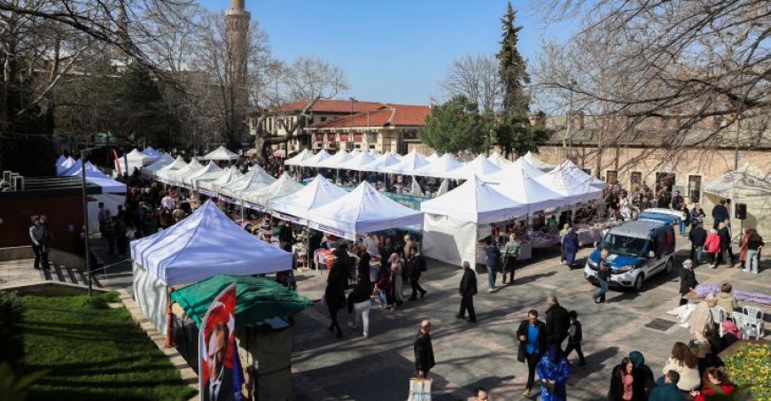 ‘Meydan Kadınların’ dayanışma pazarı doldu taştı