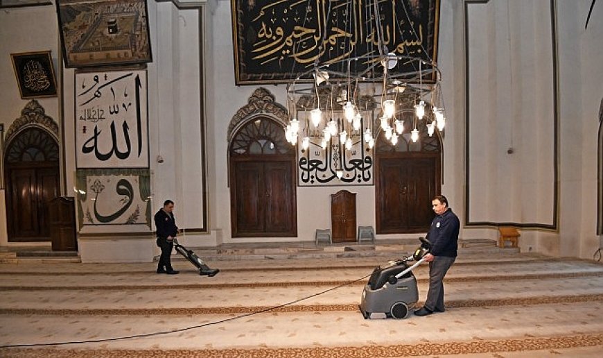 Ulu Camii Ramazan Teravihlerine Hazır